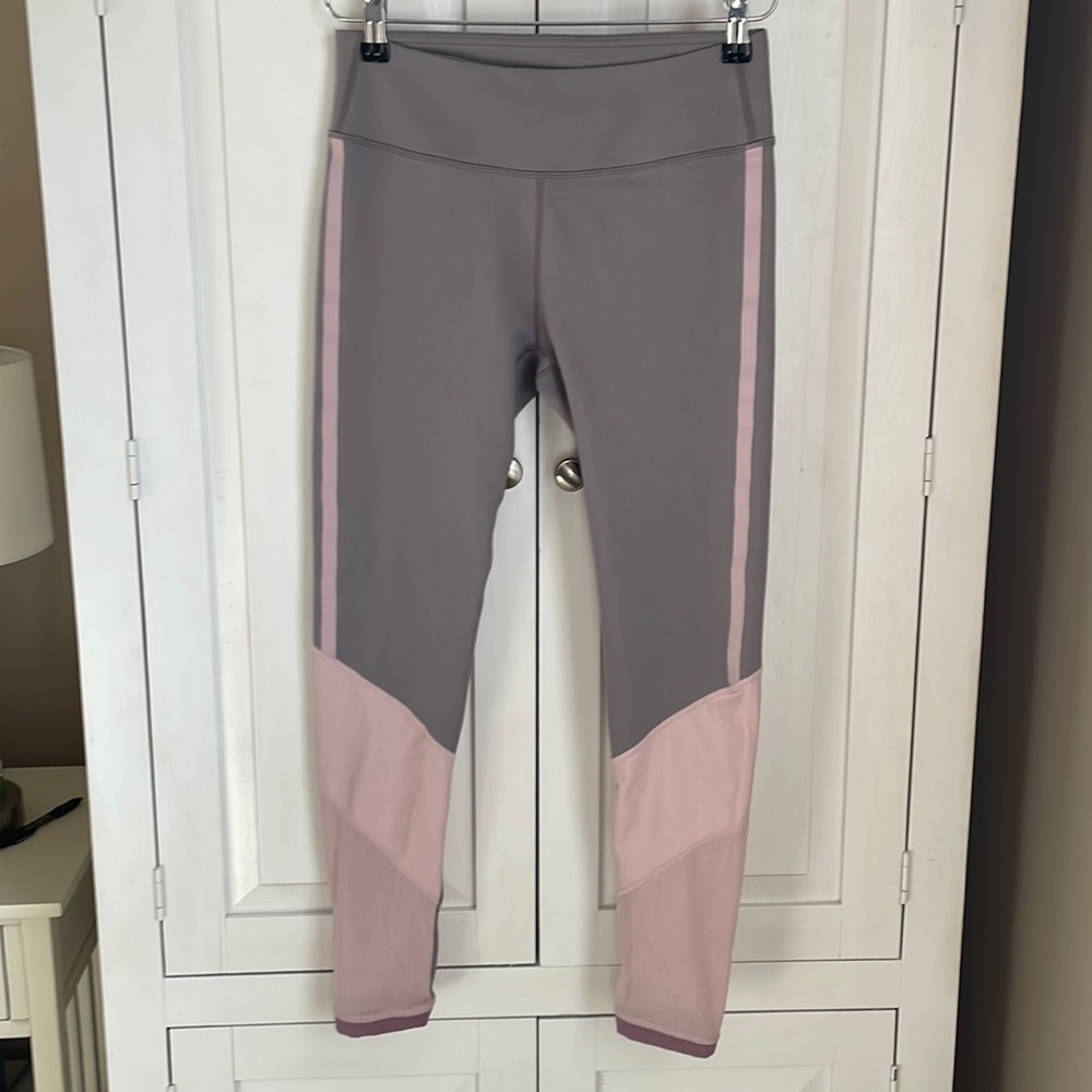 Fabletics Mid Rise Mesh Powerhold Leggings Gray and Pink Colorblock